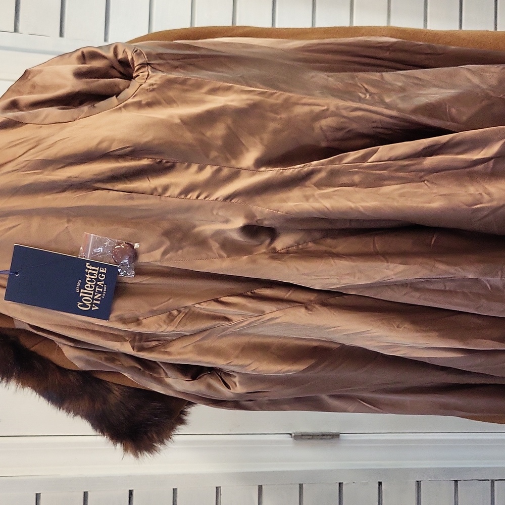 NWT, VINTAGE COLLECTIF PEARL TAN COAT, XS - Picture 12 of 14